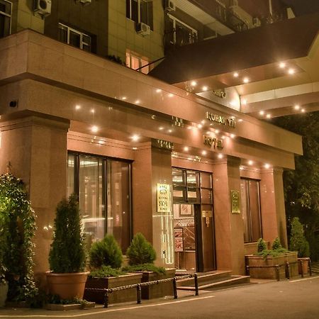 Hotel Uyut Almaty Luaran gambar